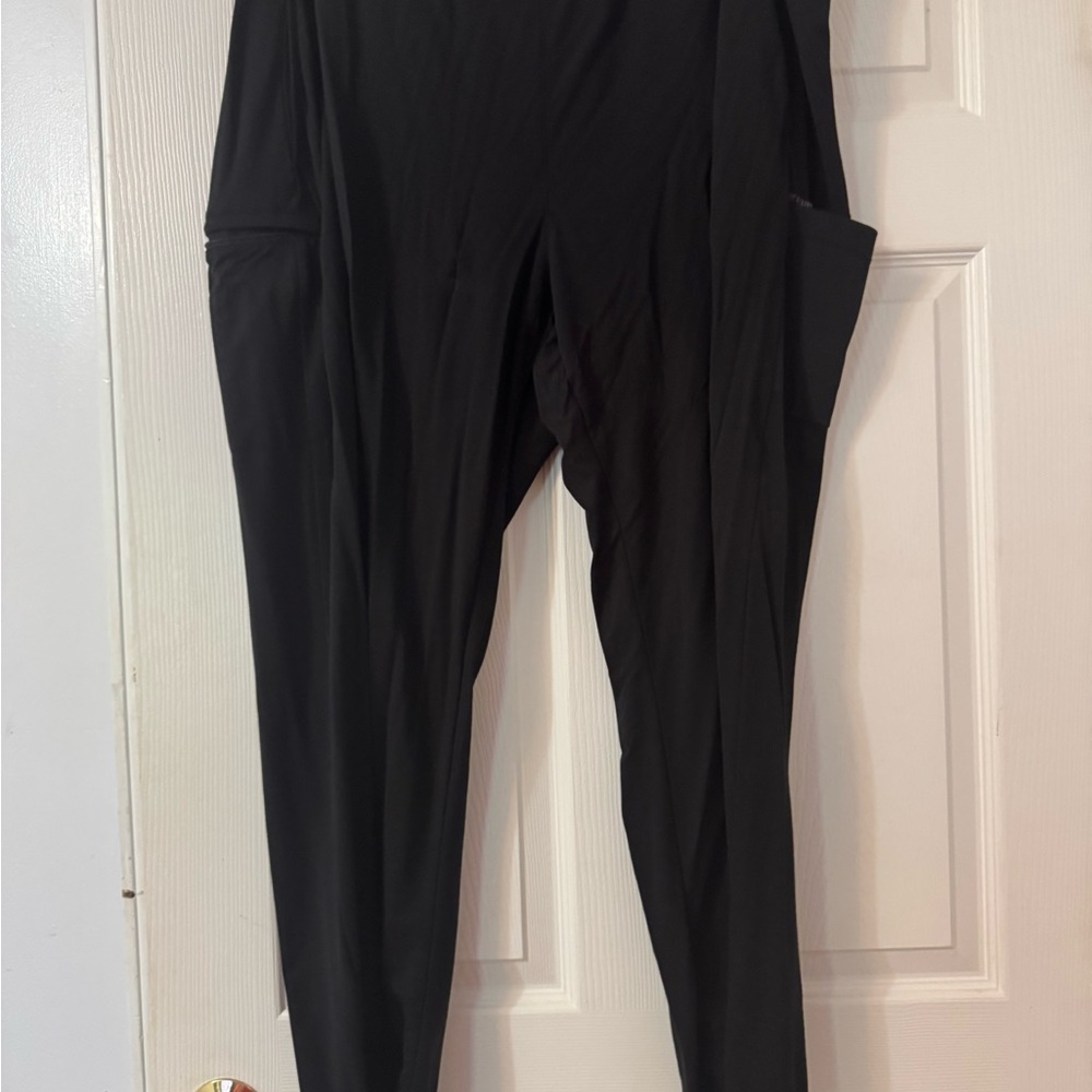 Black Tapered Track Pants with Stretchy Fit